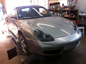 Lire la suite à propos de l’article Entretien Porsche Boxster